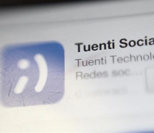 Evolución de las primeras redes sociales que tuvimos - transitarte